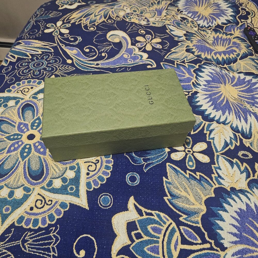 AUTHENTIC Gucci Luxury Green Monogram Shoe Box - Fits Sz 9 Flats!